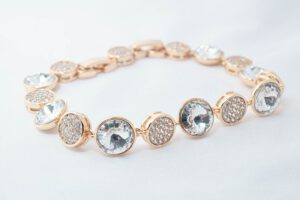 LUXURY_ Círculos brillantes de cristal austriaco