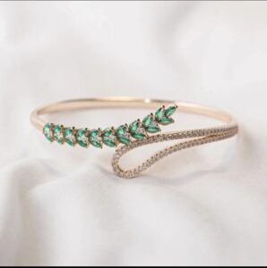 Brazalete de ramitas verdes
