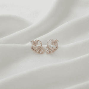 Mariposa y flor